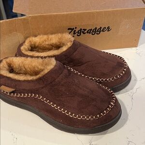 Zigzagger Brown Suede/Alpaca  Slippers Size10